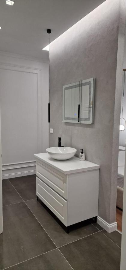 Heart Of Tirana Apartment 外观 照片