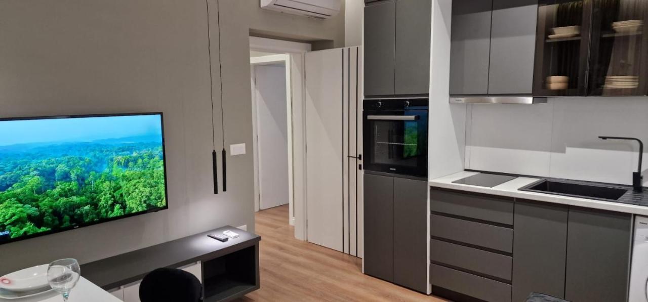 Heart Of Tirana Apartment 外观 照片