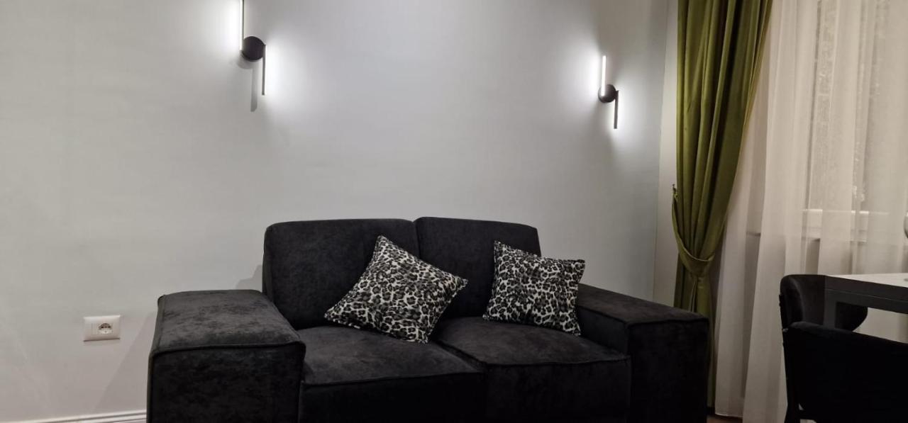 Heart Of Tirana Apartment 外观 照片