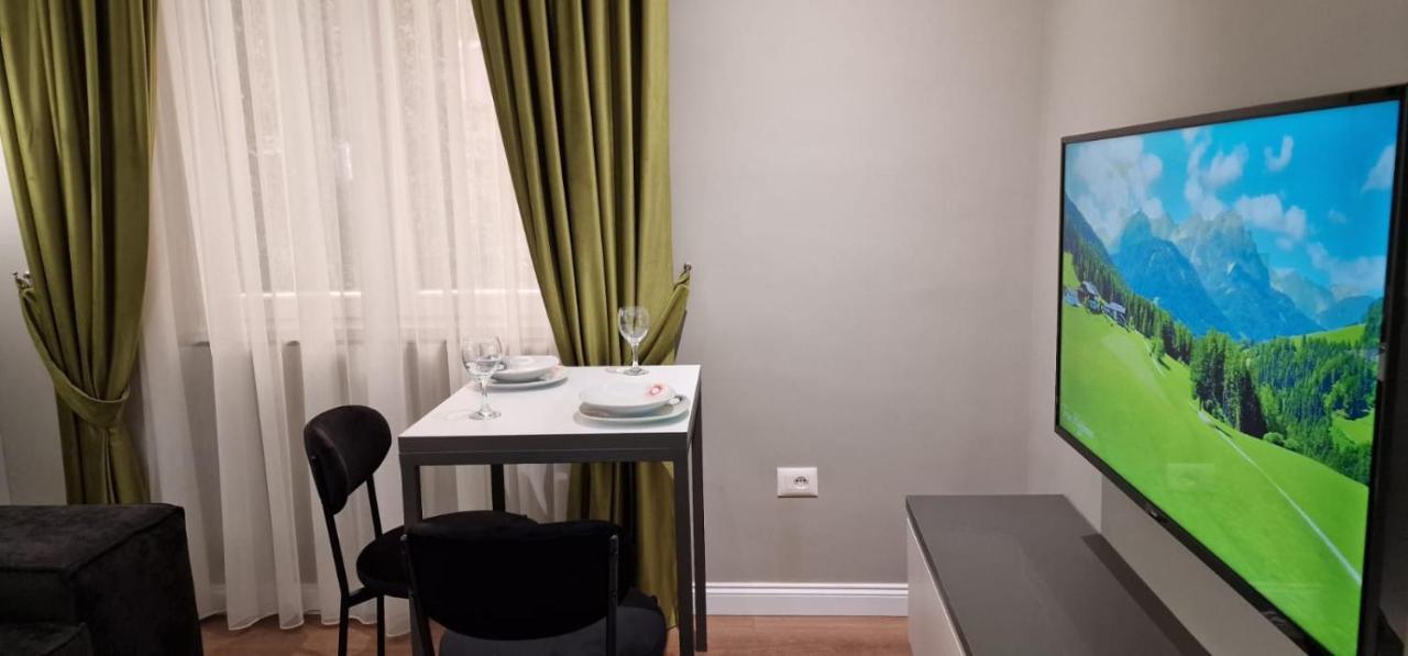 Heart Of Tirana Apartment 外观 照片